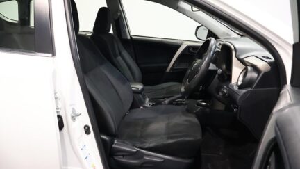 2014 Toyota Rav4 GX 2.5P SUV 6A image 331407