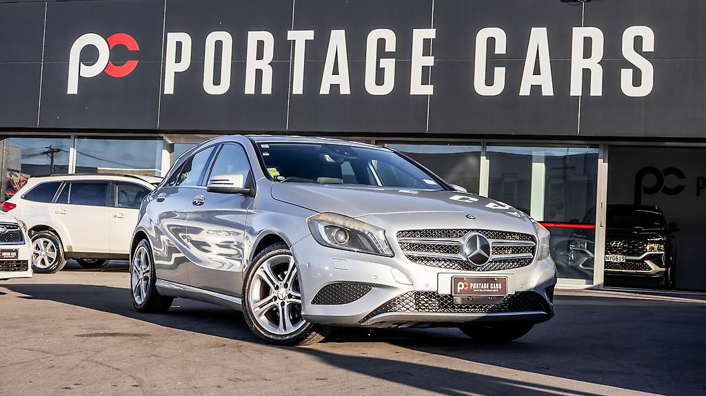 2014 Mercedes-benz A 180 Super Low KMS, Half Leather image 333442