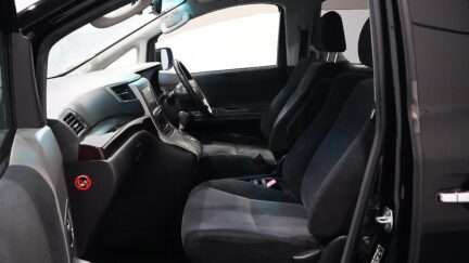 2013 Toyota Vellfire 2.4Z image 335525