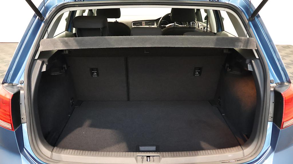 2014 Volkswagen Golf image 335250