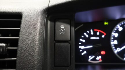 2022 Toyota Hiace DX + Toyota Safety Sense image 332911