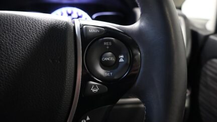 2015 Honda Odyssey Absolute Advance image 333669