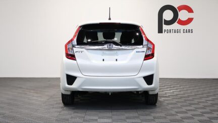 2014 Honda Fit Hybrid L Package image 335959
