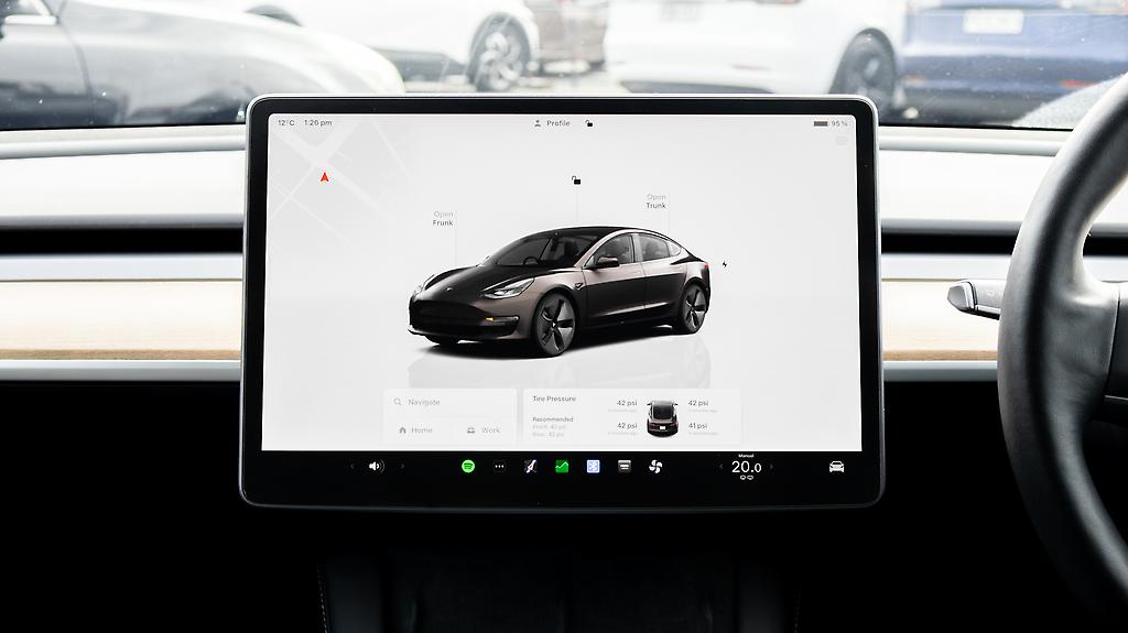 2022 Tesla Model 3 REAR WHEEL DRIVE 60K NZ NEW EV CAR image 334467