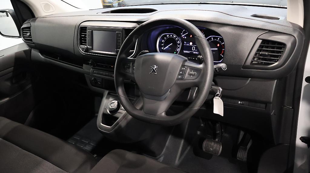 2023 Peugeot Expert MWB 2.0DT/8AT image 335073