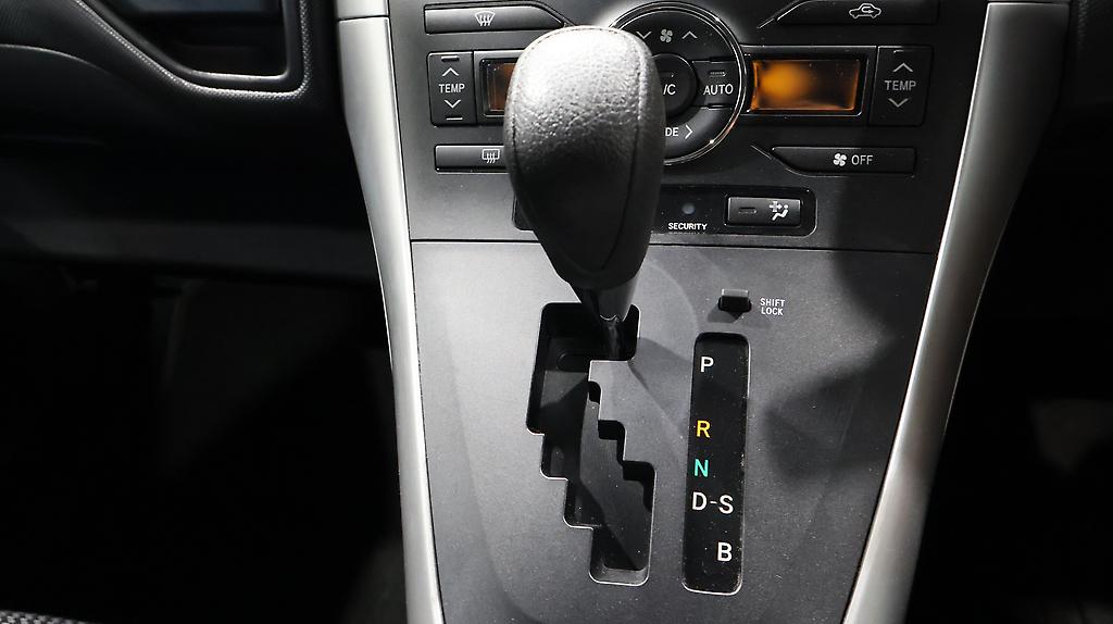 2012 Toyota Auris image 330835