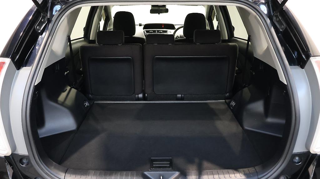 2018 Toyota Prius ALPHA image 335720