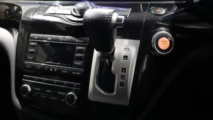 2013 Nissan Elgrand 250 Highway Star Black Leather image 335845
