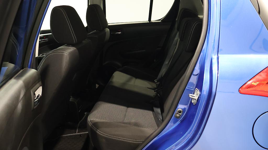 2015 Suzuki Swift RS 5 Speed Manual image 332035