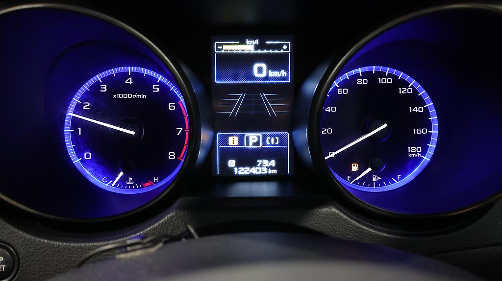 2015 Subaru Outback Limited with leather and cruise control image 332103