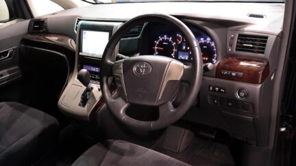 2013 Toyota Vellfire 2.4Z image 335531
