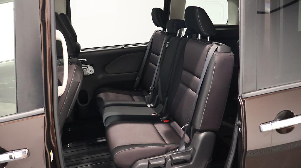 2016 Nissan Serena Hybrid Highway Star image 332291