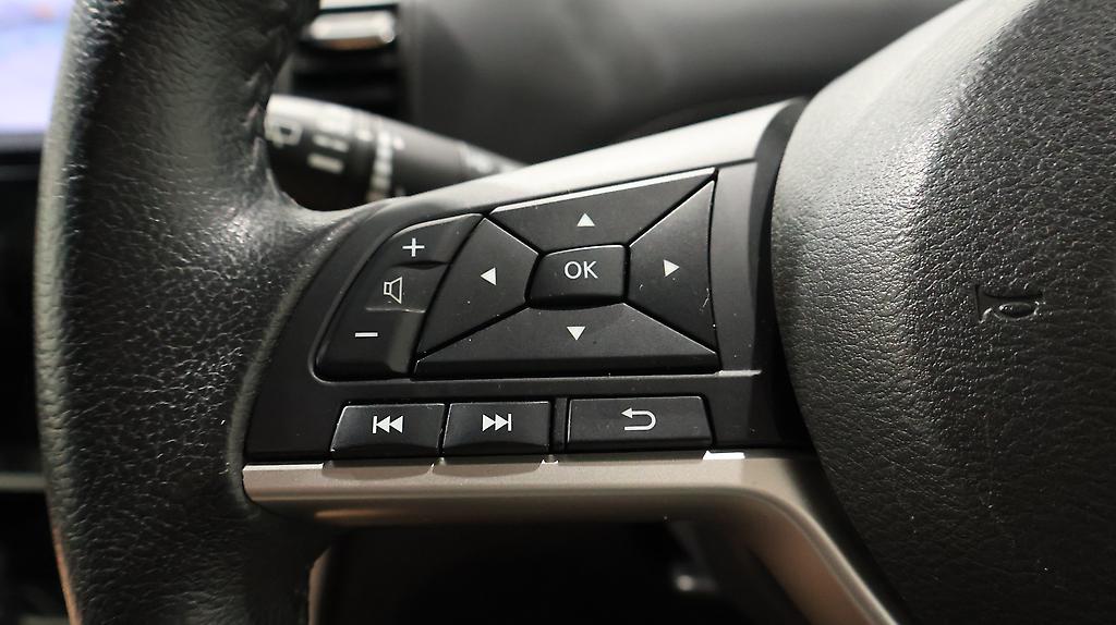 2016 Nissan Serena Hybrid Highway Star image 332302