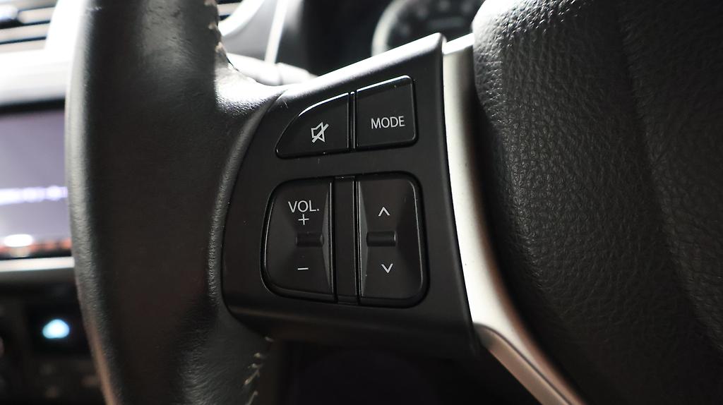 2015 Suzuki Swift RS 5 Speed Manual image 332043