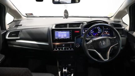2013 Honda Fit Hybrid L Package, Cruise Control image 334353