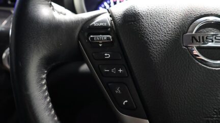 2013 Nissan Elgrand 250 Highway Star Black Leather image 335847