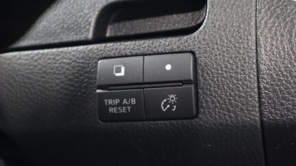 2013 Nissan Serena image 335803