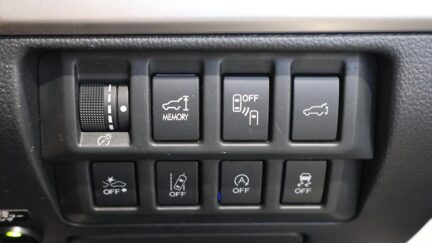 2015 Subaru Outback Limited with leather and cruise control image 332109