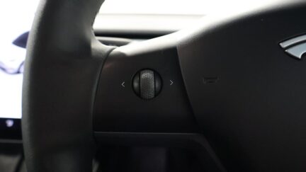 2022 Tesla Model Y REAR WHEEL DRIVE 60K image 333941