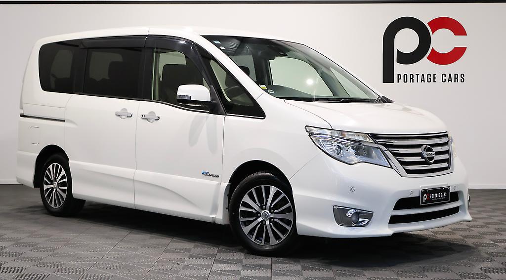 2014 Nissan Serena Highway Star S-Hybrid image 331763