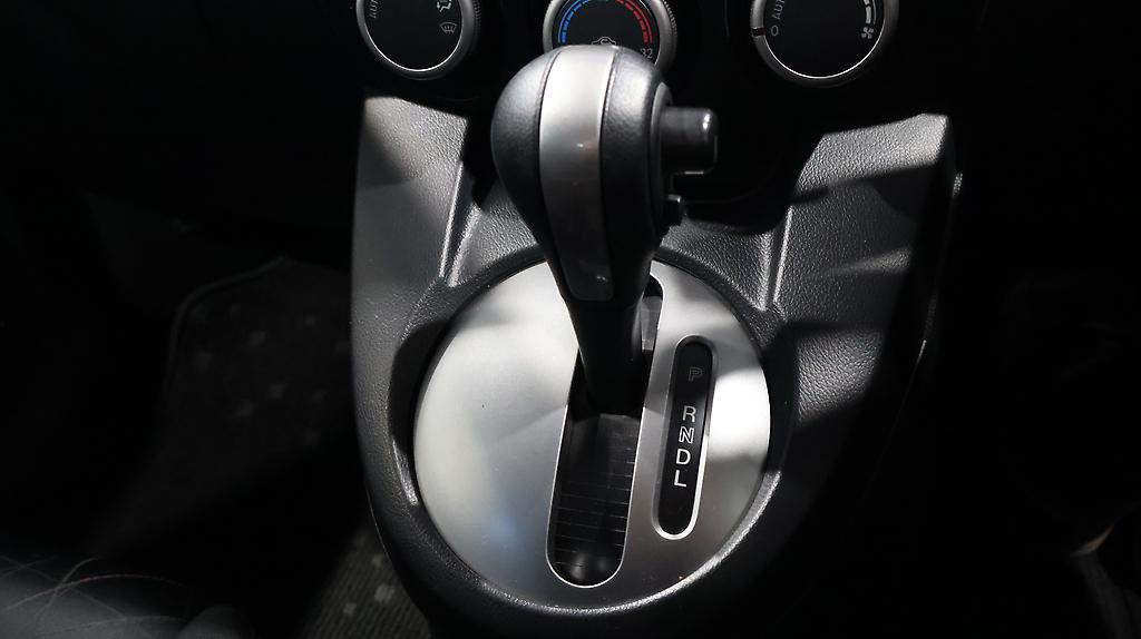 2012 Mazda Demio 13 Skyactiv image 336082