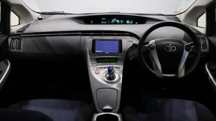 2012 Toyota Prius S Model ** Push Start with Alloys image 333250