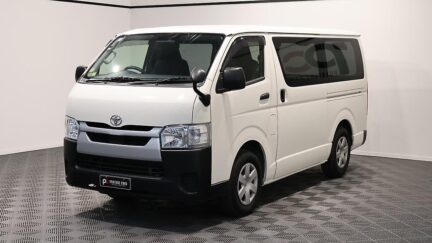 2022 Toyota Hiace DX + Toyota Safety Sense image 332895
