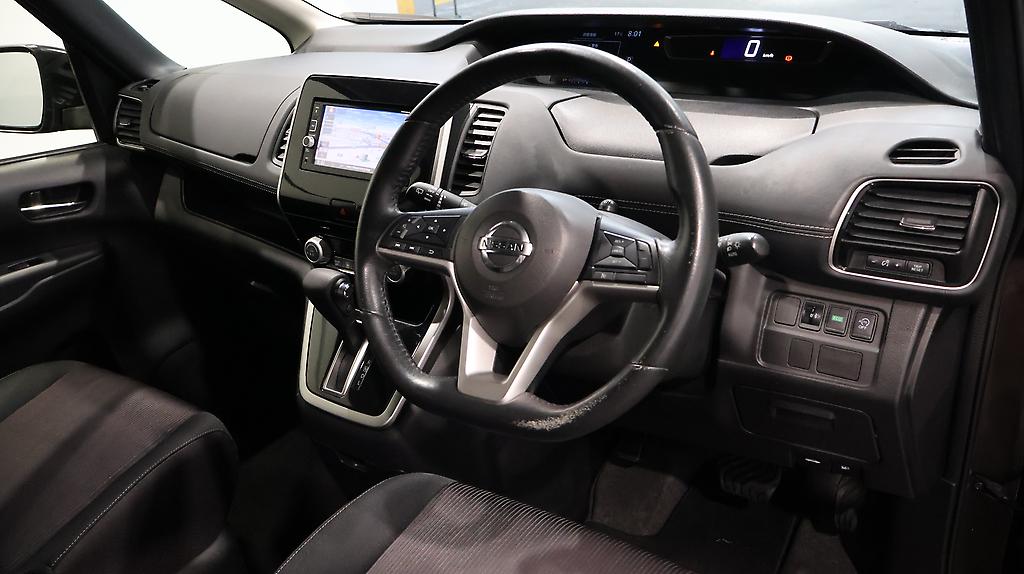 2016 Nissan Serena Hybrid Highway Star image 332296
