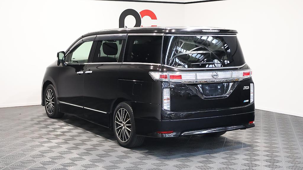 2013 Nissan Elgrand image 330844