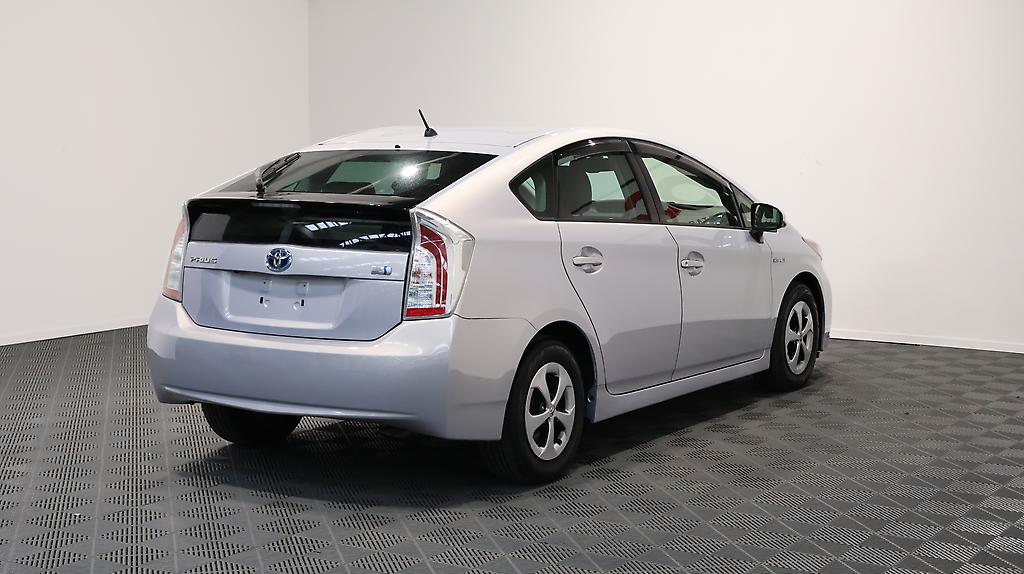 2012 Toyota Prius G Model image 335810
