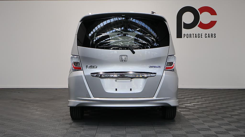 2013 Honda Freed Hybrid image 331590