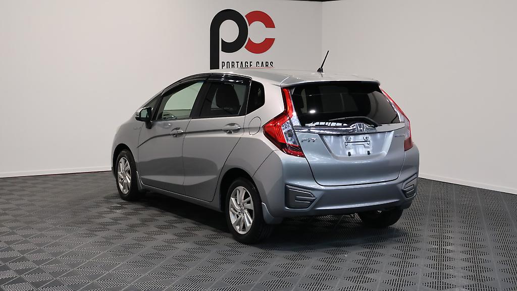 2013 Honda Fit Hybrid L Package, Cruise Control image 334347