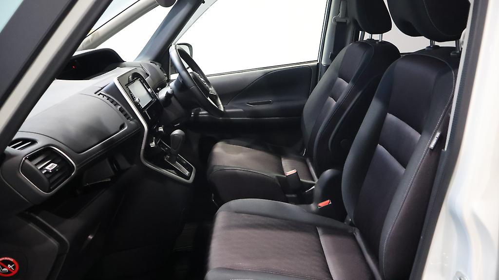 2016 Nissan Serena Hybrid Highway Star Pro-Pilot Edition image 331987