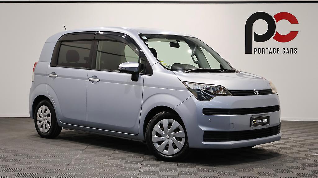 2013 Toyota Spade F Model image 336019