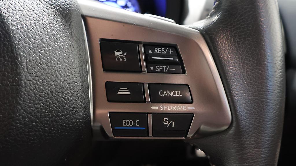 2014 Subaru Xv Hybrid image 334078