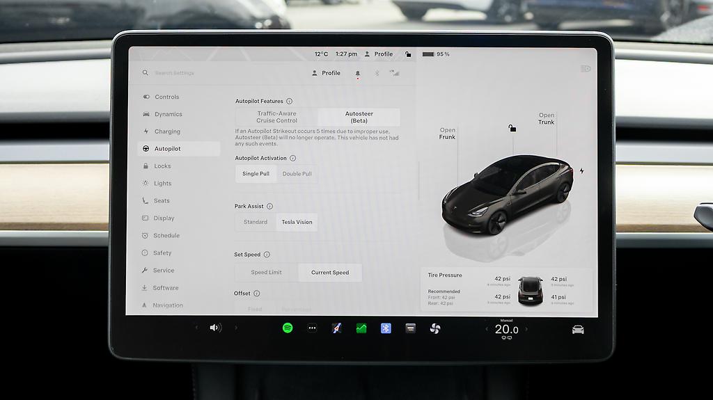 2022 Tesla Model 3 REAR WHEEL DRIVE 60K NZ NEW EV CAR image 334468