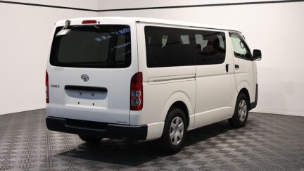 2022 Toyota Hiace DX + Toyota Safety Sense image 332897