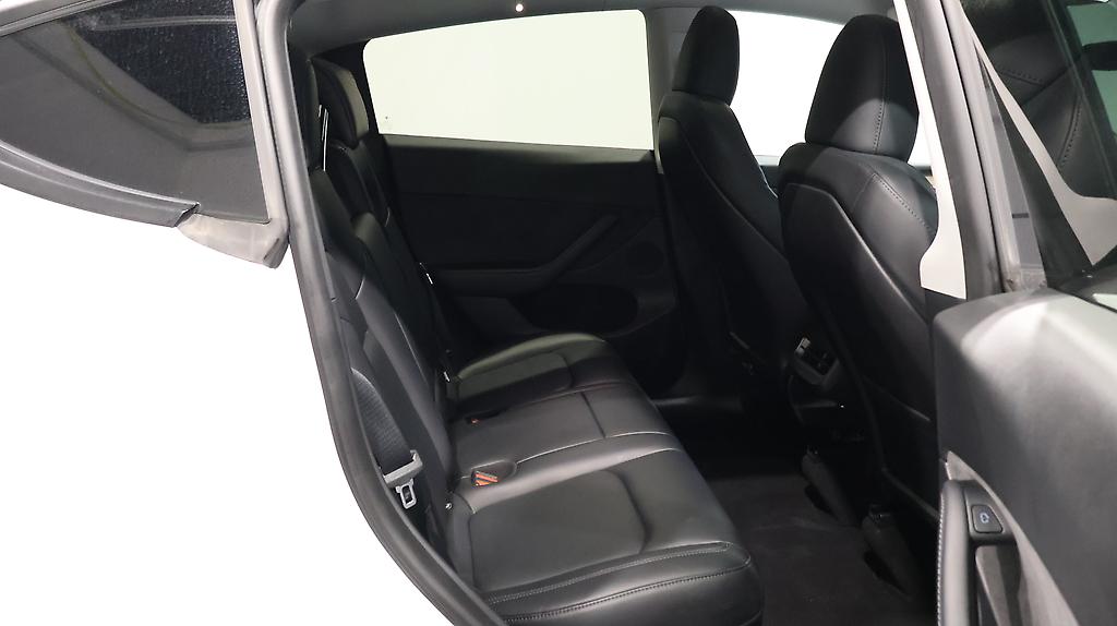 2022 Tesla Model Y REAR WHEEL DRIVE 60K image 333909