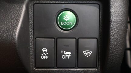 2014 Honda Vezel Hybrid image 333577