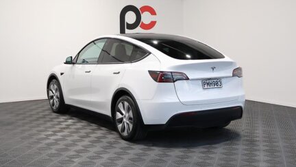2022 Tesla Model Y REAR WHEEL DRIVE 60K image 333926