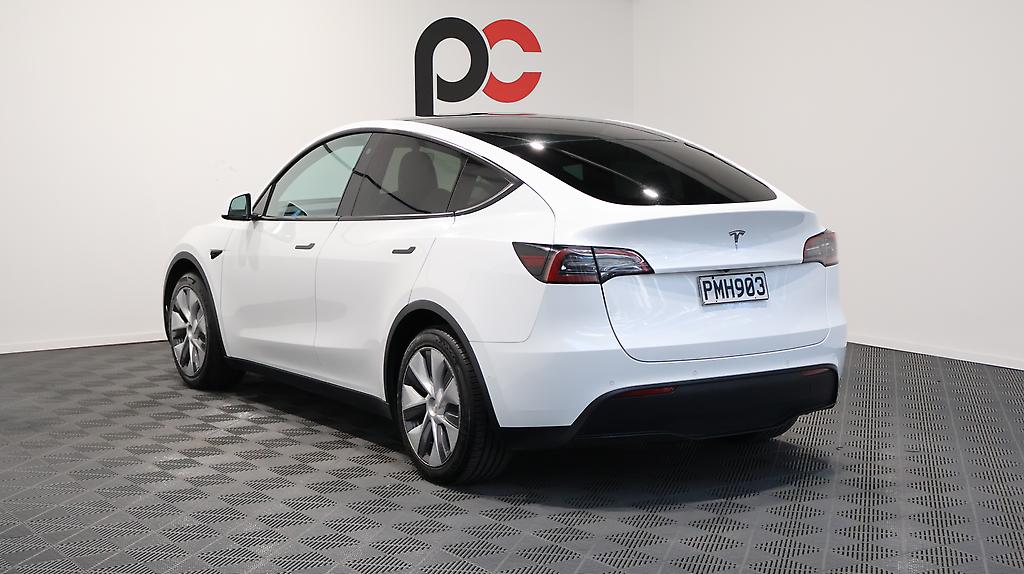 2022 Tesla Model Y REAR WHEEL DRIVE 60K image 333926