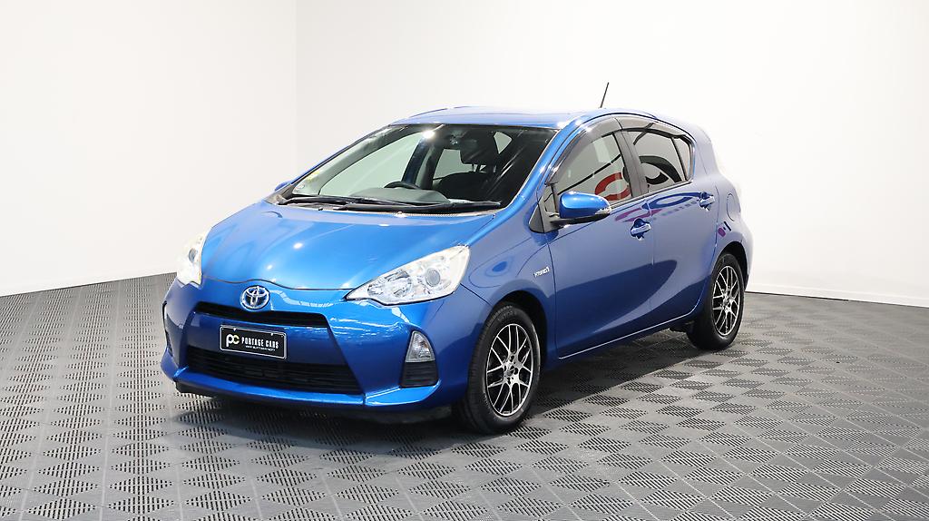 2012 Toyota Aqua S model with Alloys Push Start & Reverse Camera image 336000