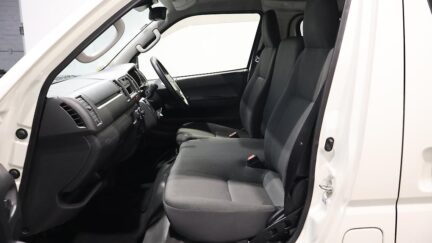 2022 Toyota Hiace DX + Toyota Safety Sense image 332900