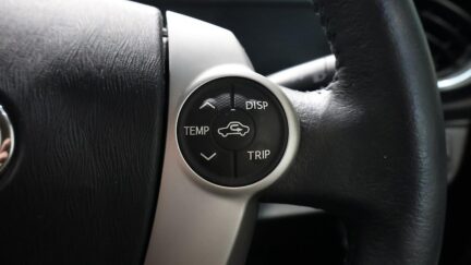 2012 Toyota Aqua G Hybrid image 335223