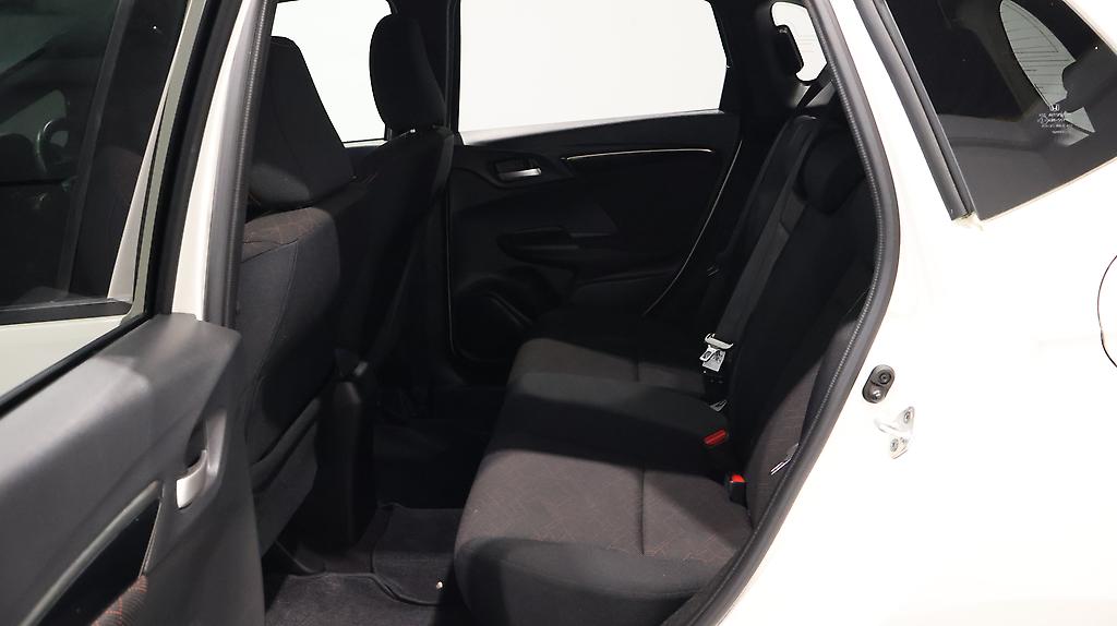 2016 Honda Jazz RS 1.5P/6MT/HA/5DR/5 image 331706