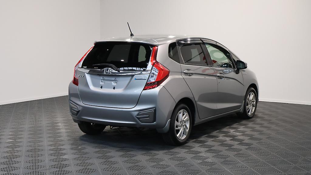 2013 Honda Fit Hybrid L Package, Cruise Control image 334346