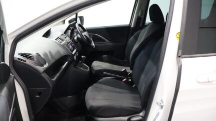 2013 Mazda Premacy 20S Skyactiv image 331661