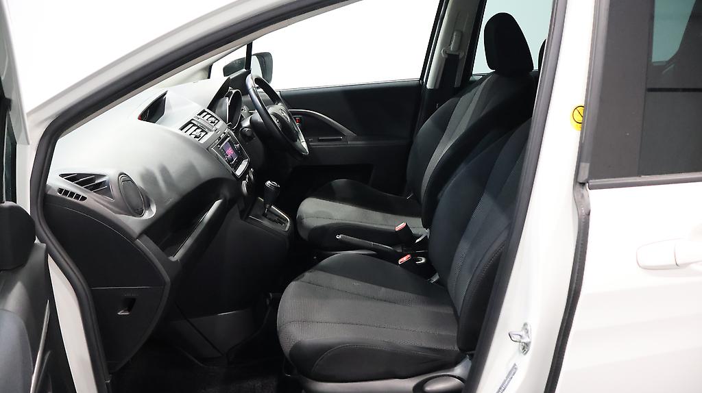 2013 Mazda Premacy 20S Skyactiv image 331661