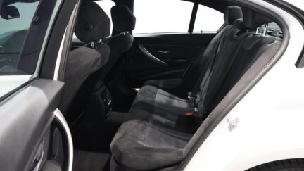 2013 Bmw 320i image 335026