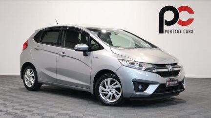 2013 Honda Fit Hybrid L Package, Cruise Control image 334343